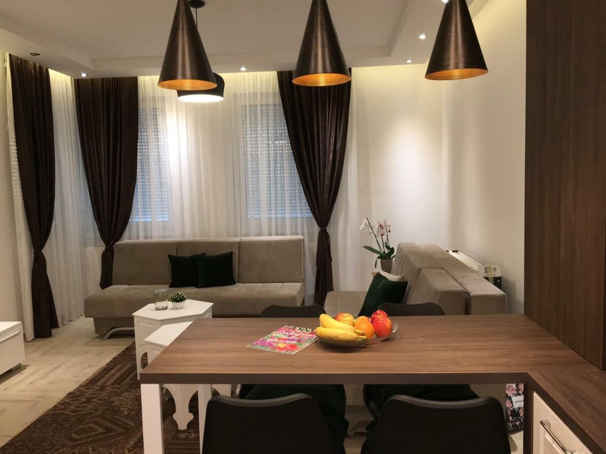 Golden Gate Apartment Sarajevo Ngoại thất bức ảnh